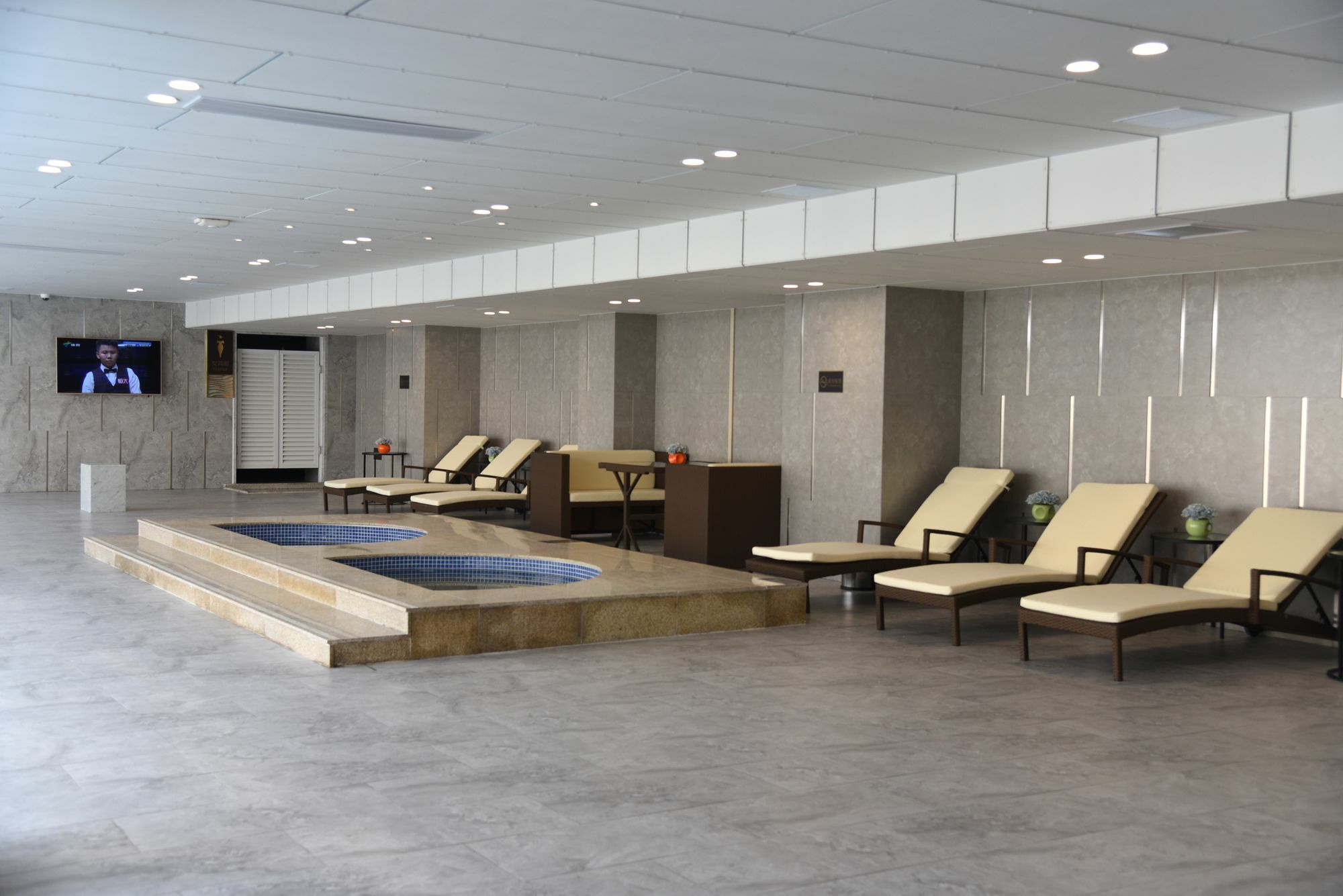 Menshine Gloria Plaza Hotel Shantou Exterior photo